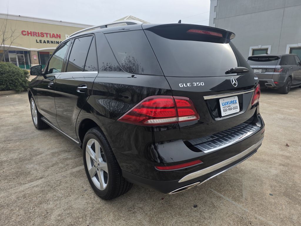 2016 Mercedes-Benz GLE-Class Image 4