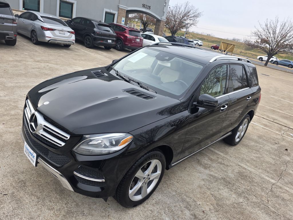 2016 Mercedes-Benz GLE-Class Image 10