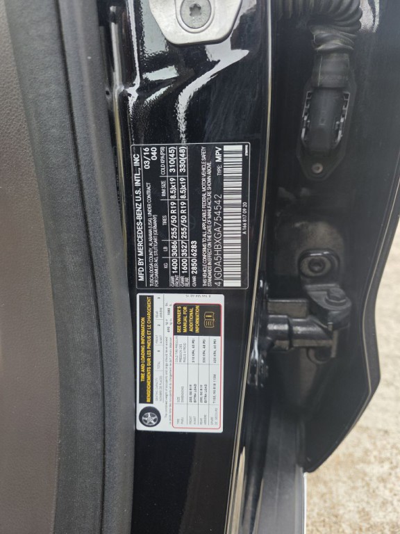 2016 Mercedes-Benz GLE-Class Image 30