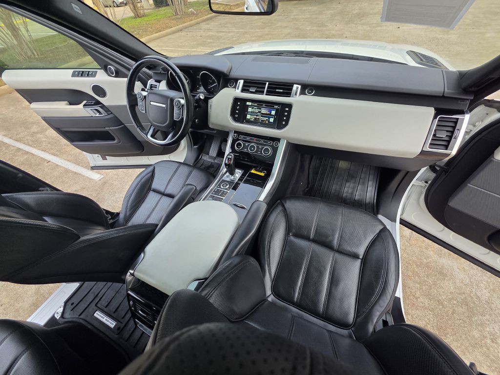 2016 Land Rover Range Rover Sport Image 16