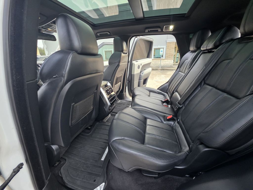 2016 Land Rover Range Rover Sport Image 18