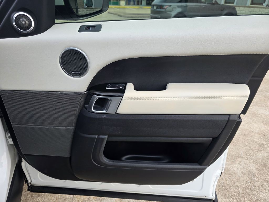 2016 Land Rover Range Rover Sport Image 22