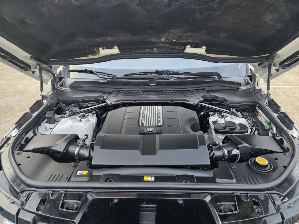 2016 Land Rover Range Rover Sport Image 33