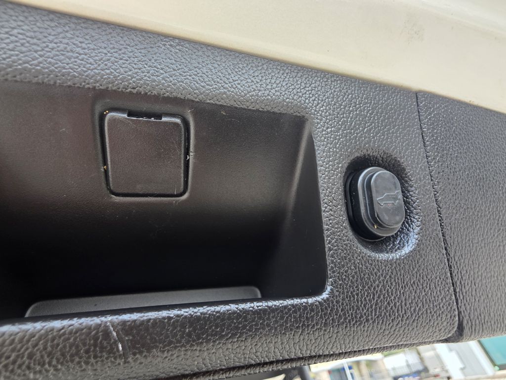 2015 GMC Yukon Image 21