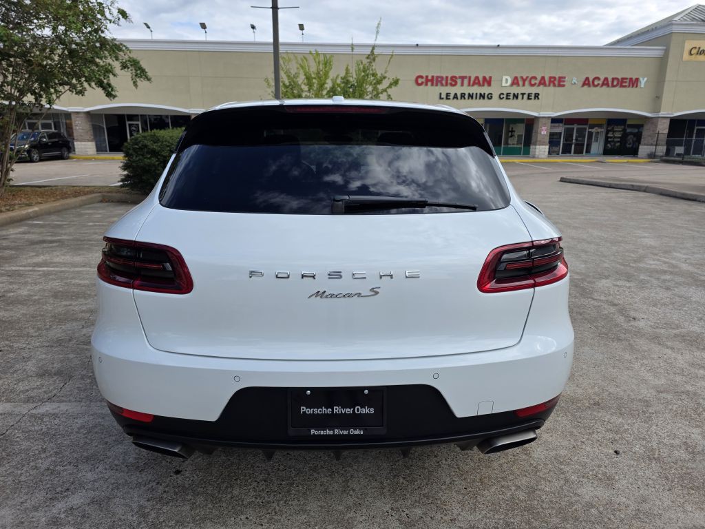 2018 Porsche Macan Image 6