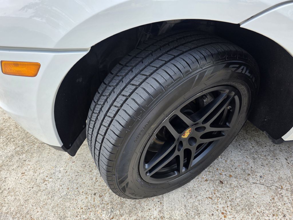 2018 Porsche Macan Image 33