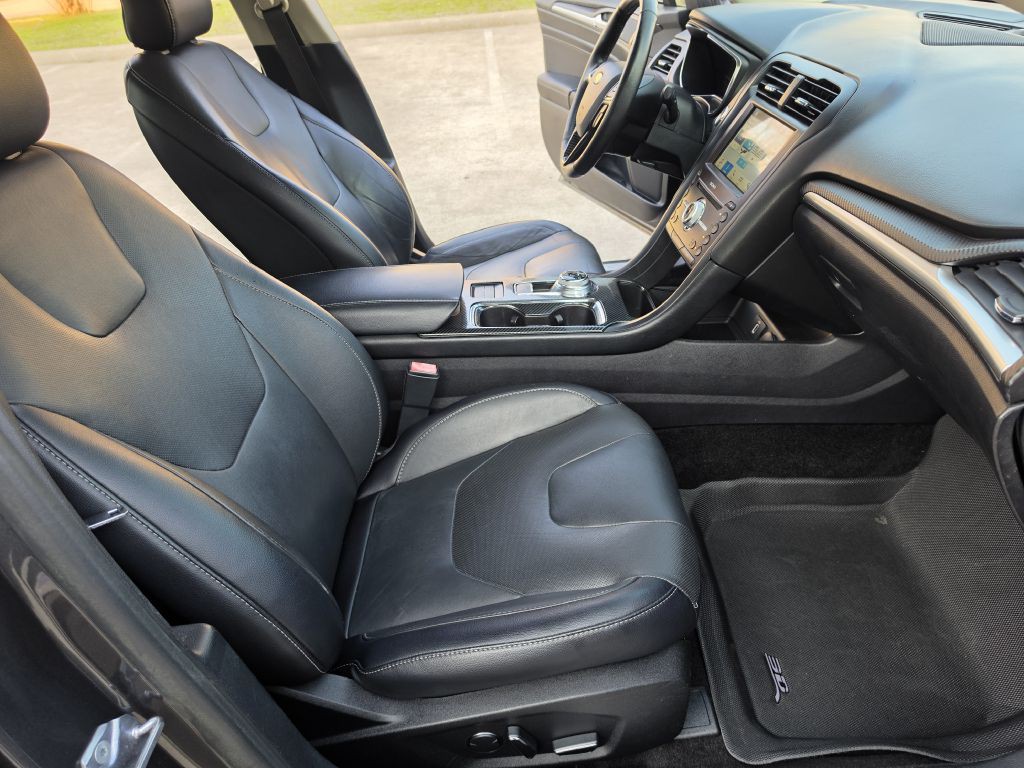2018 Ford Fusion Image 14