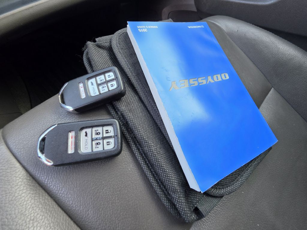 2015 Honda Odyssey Image 29