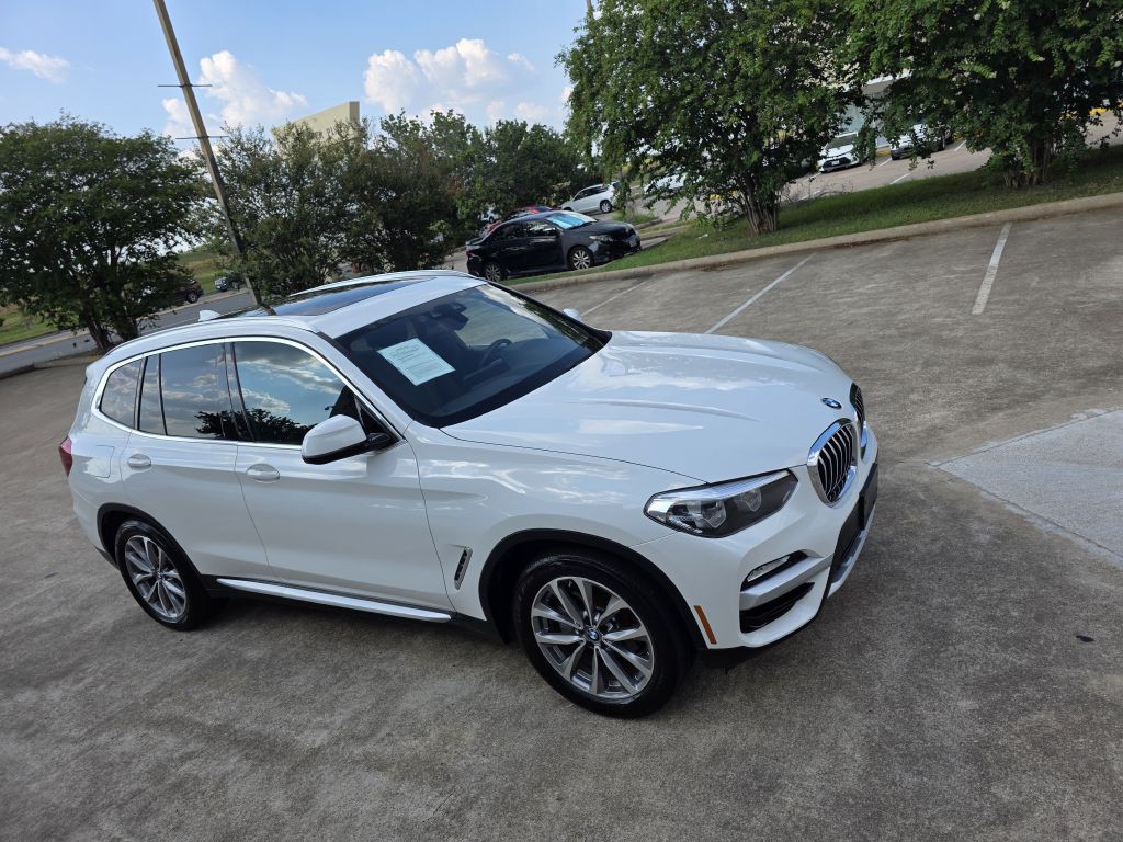 2017 BMW X3 Image 9