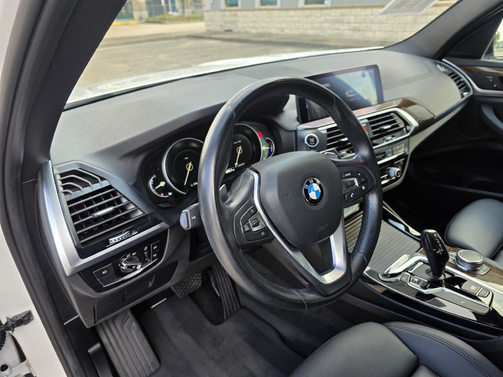 2017 BMW X3 Image 22