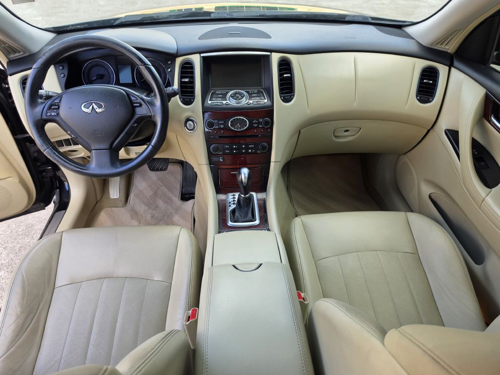 2017 INFINITI QX50 Image 13