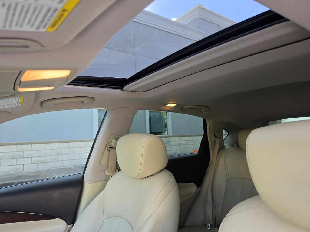 2017 INFINITI QX50 Image 26