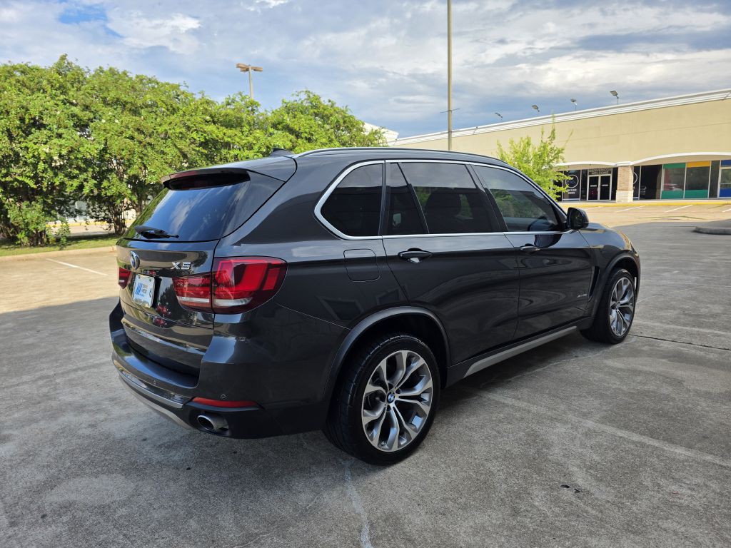 2017 BMW X5 Image 7