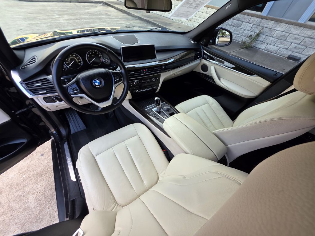 2017 BMW X5 Image 12