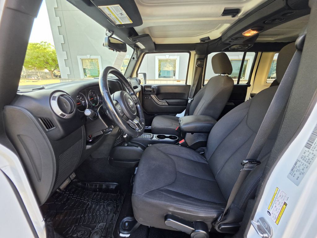 2015 Jeep Wrangler Unlimited Image 11