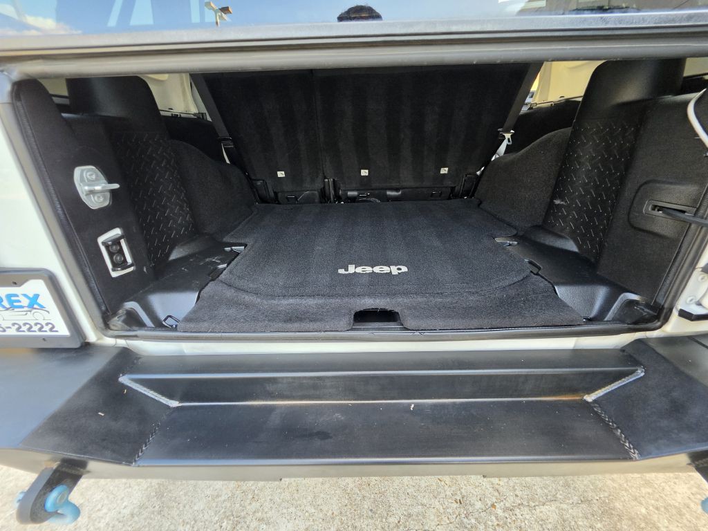 2015 Jeep Wrangler Unlimited Image 17