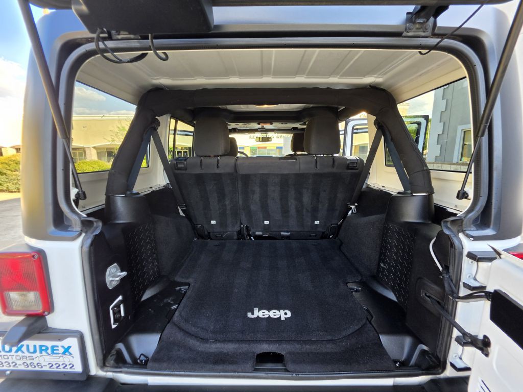 2015 Jeep Wrangler Unlimited Image 18
