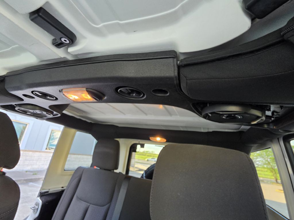 2015 Jeep Wrangler Unlimited Image 22