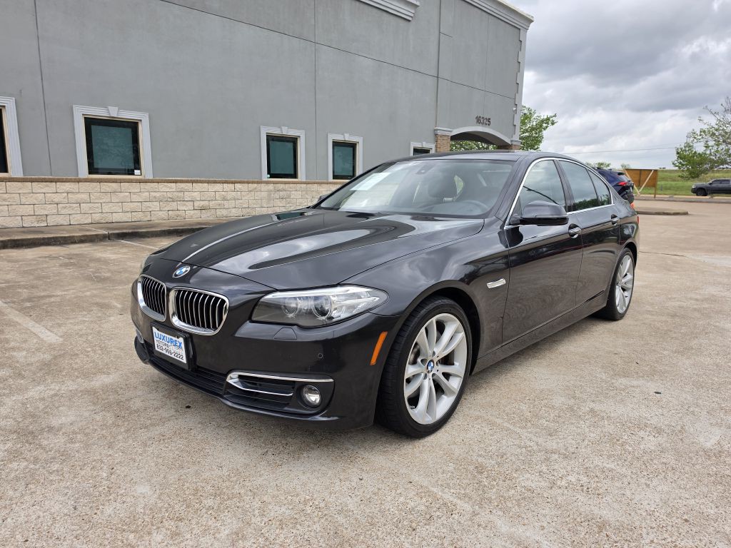 2016 BMW 5 Series Image 1
