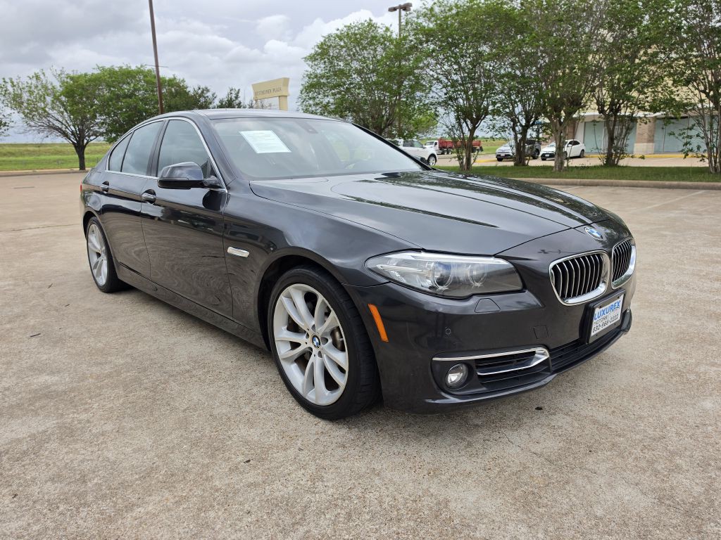 2016 BMW 5 Series Image 3