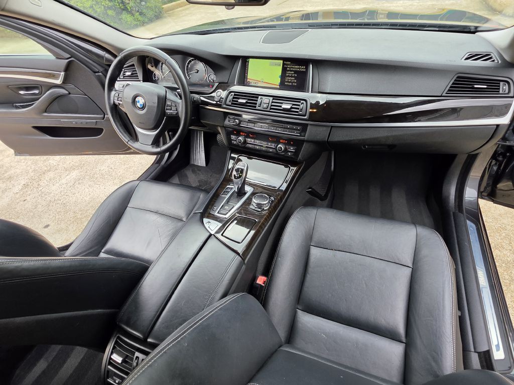 2016 BMW 5 Series Image 15