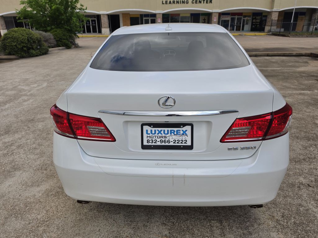 2012 Lexus ES Image 6