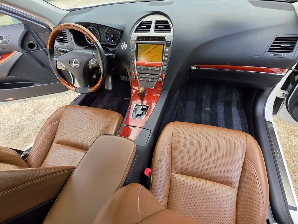 2012 Lexus ES Image 15
