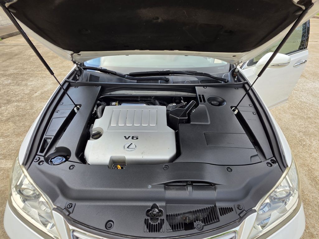 2012 Lexus ES Image 26