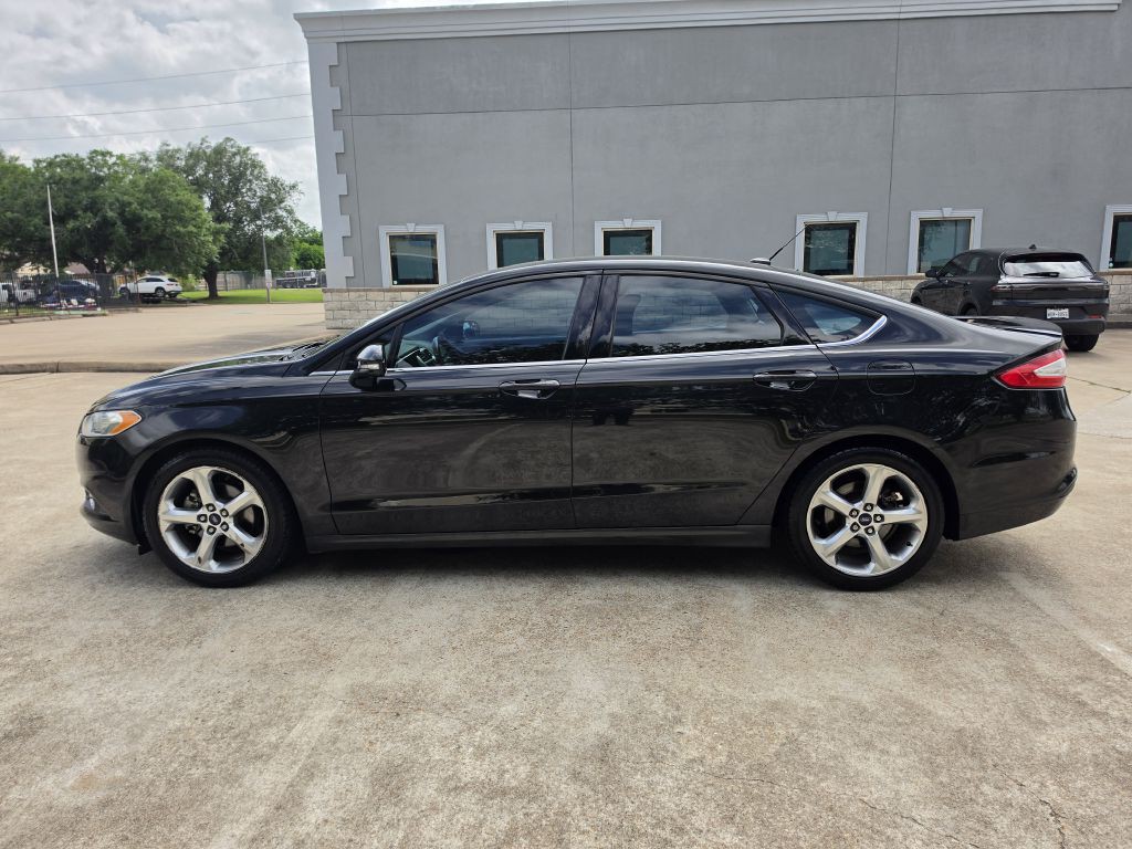 2015 Ford Fusion Image 4