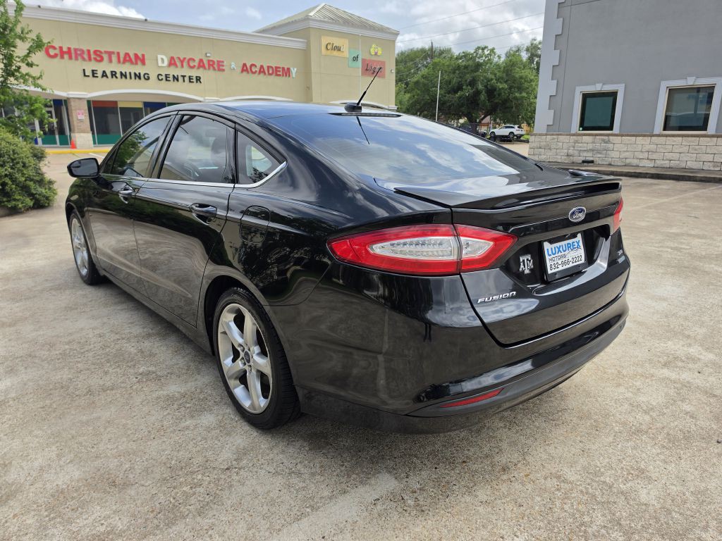 2015 Ford Fusion Image 5