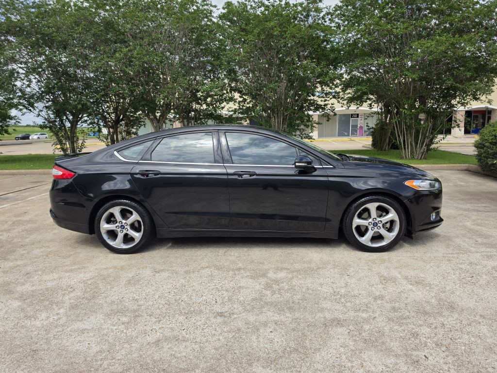 2015 Ford Fusion Image 8