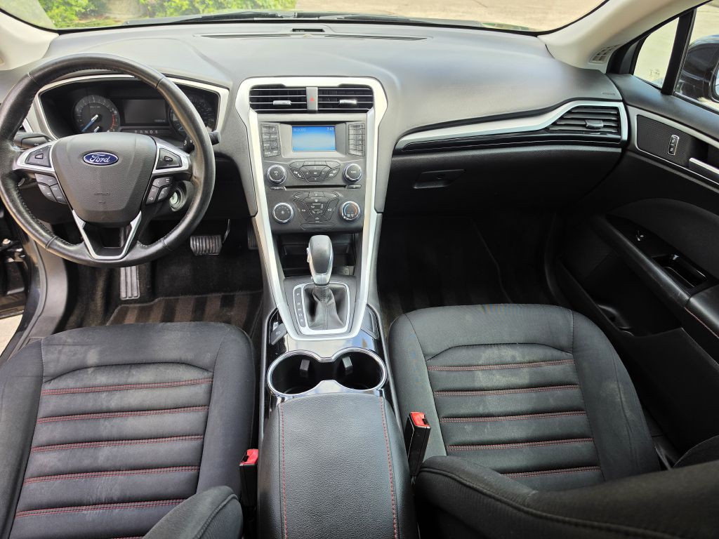 2015 Ford Fusion Image 13
