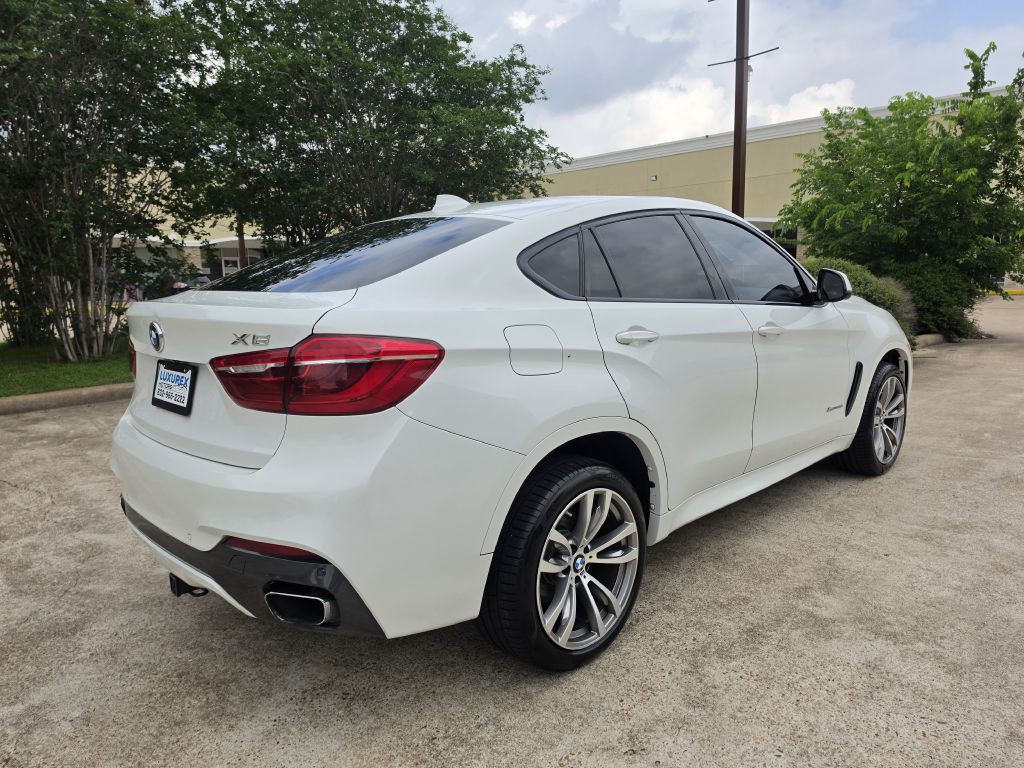 2017 BMW X6 Image 7