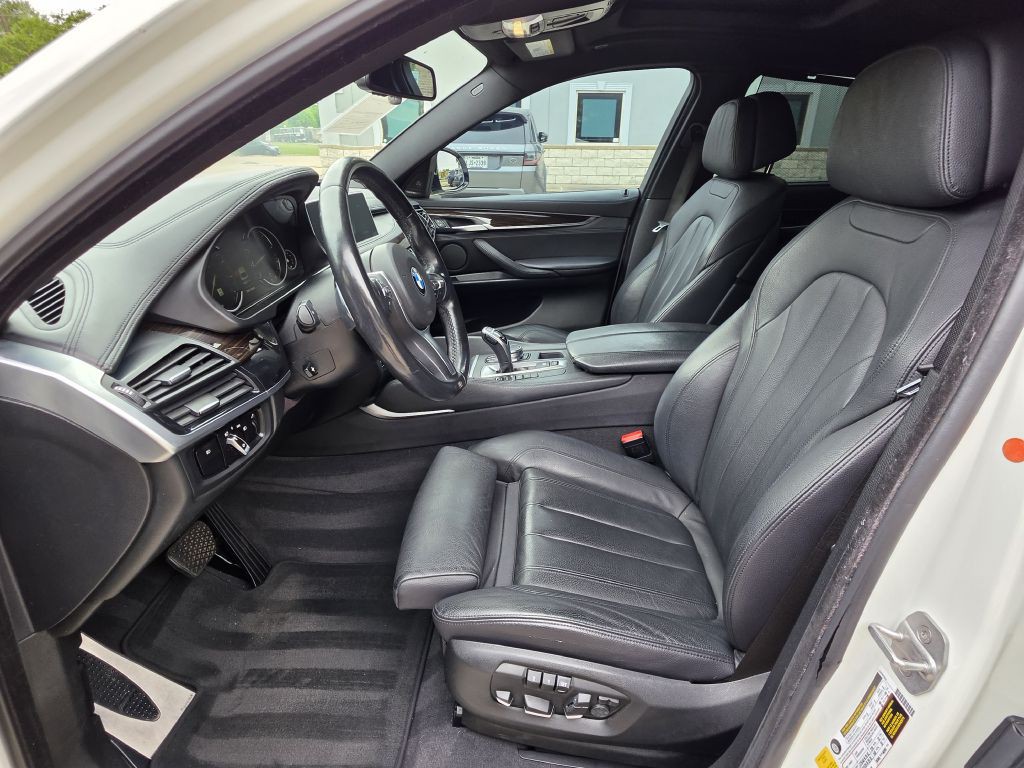 2017 BMW X6 Image 12