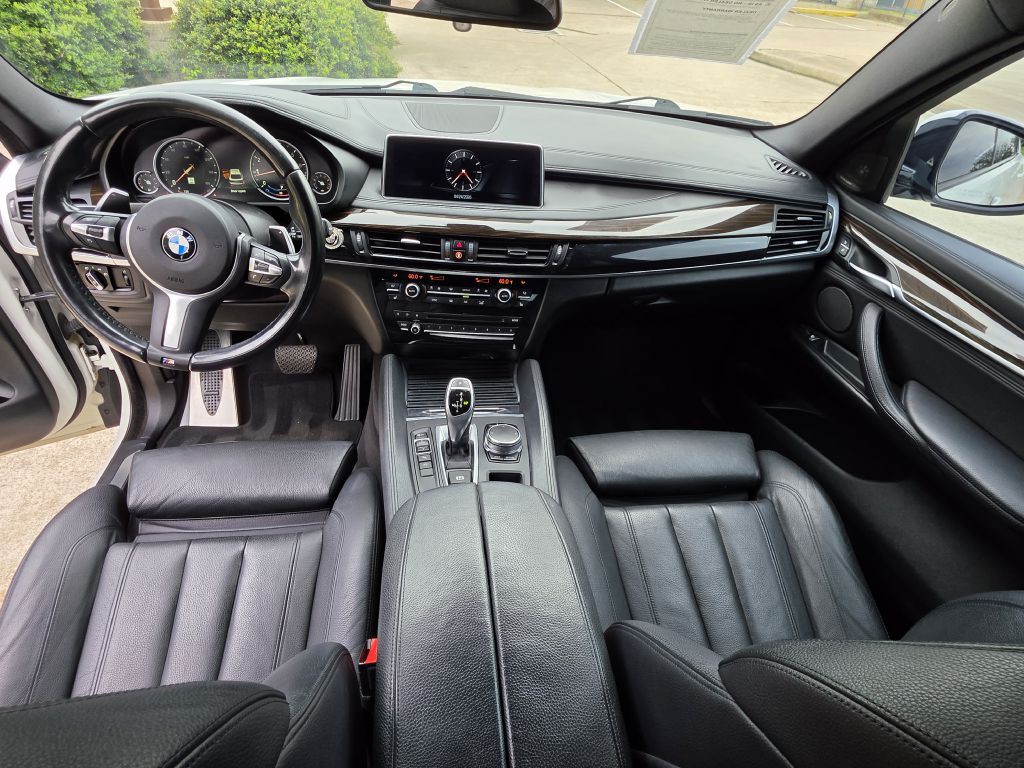2017 BMW X6 Image 14