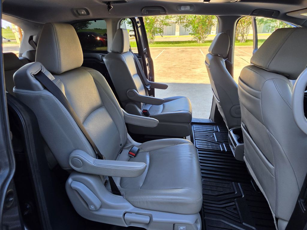2019 Honda Odyssey Image 16