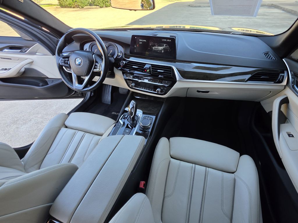 2017 BMW 5 Series Image 15