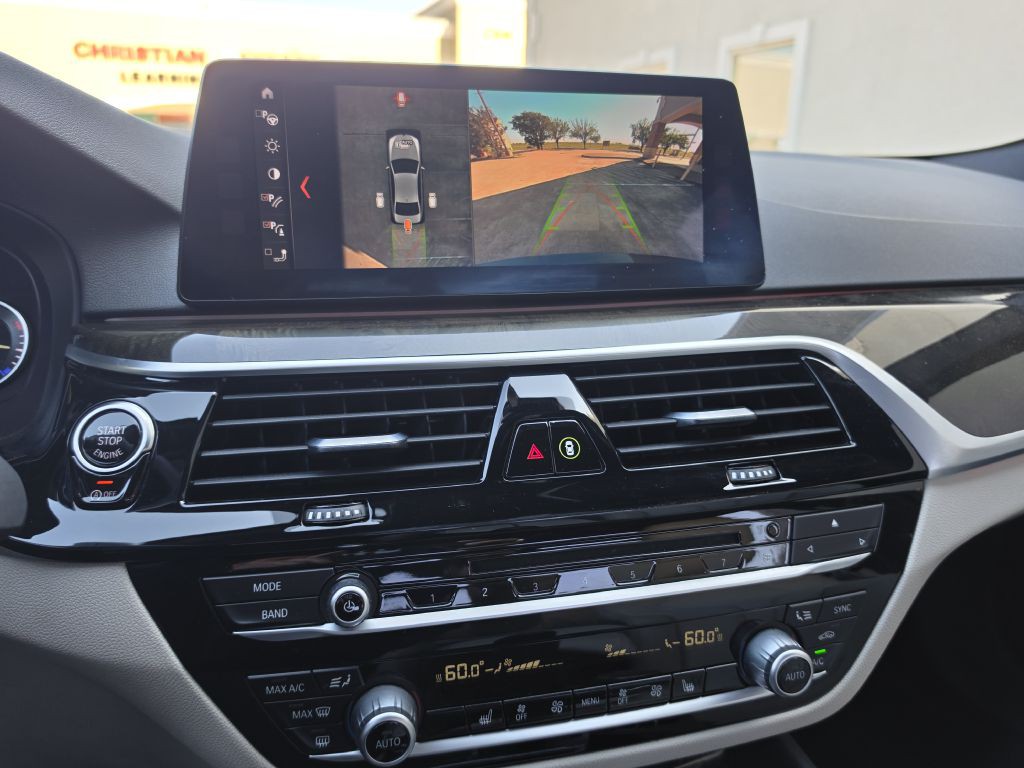 2017 BMW 5 Series Image 24