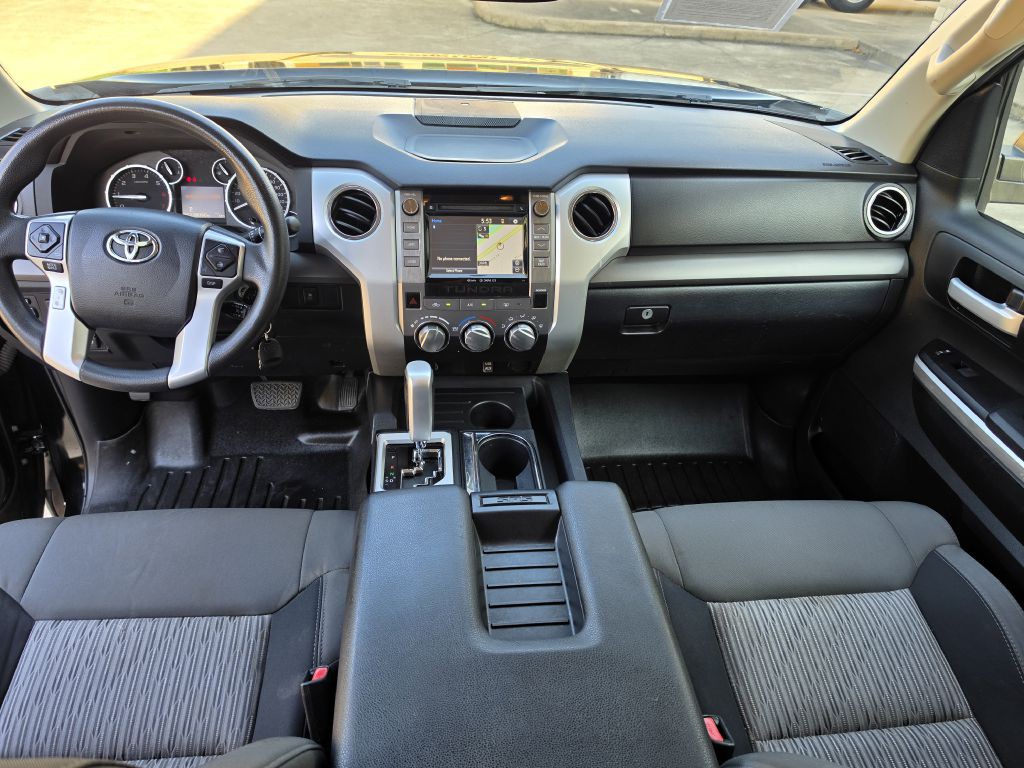 2016 Toyota Tundra Image 13