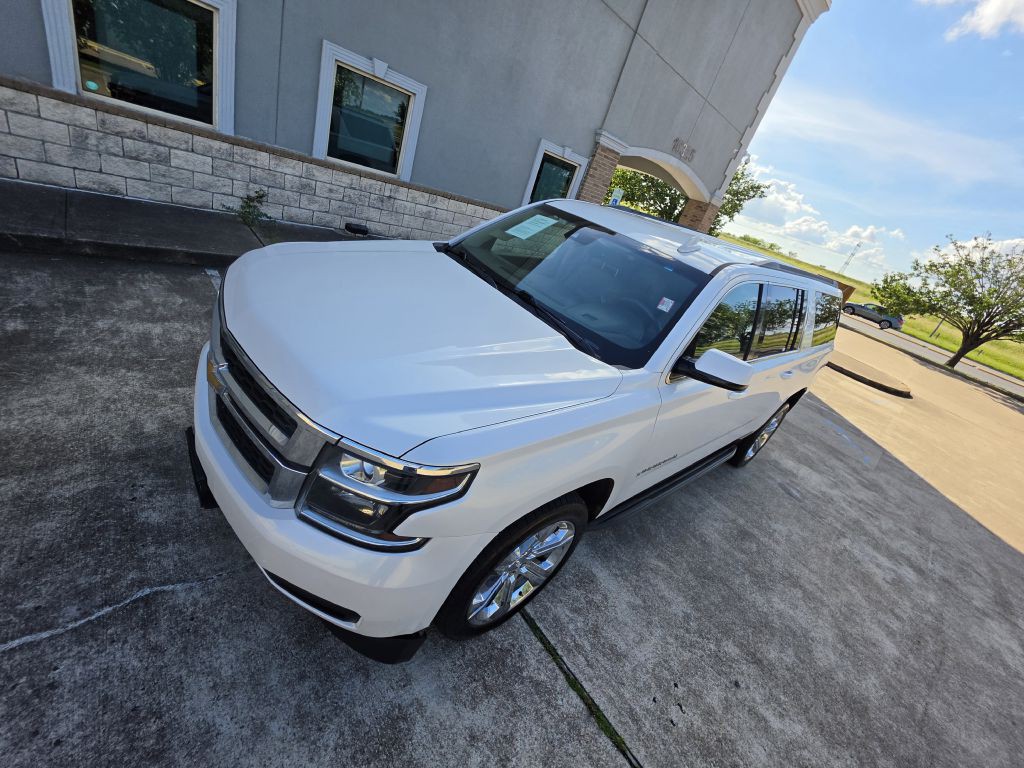 2016 Chevrolet Suburban Image 10