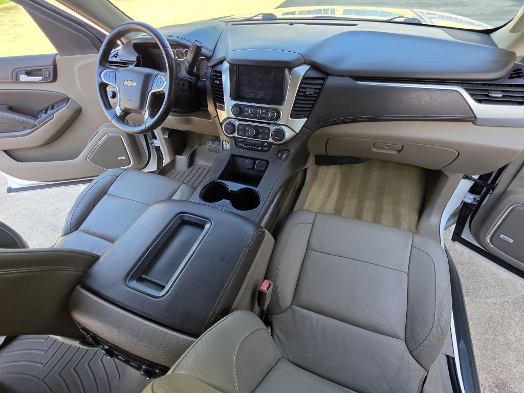 2016 Chevrolet Suburban Image 15