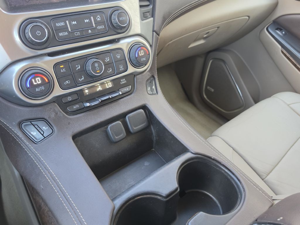 2016 Chevrolet Suburban Image 27