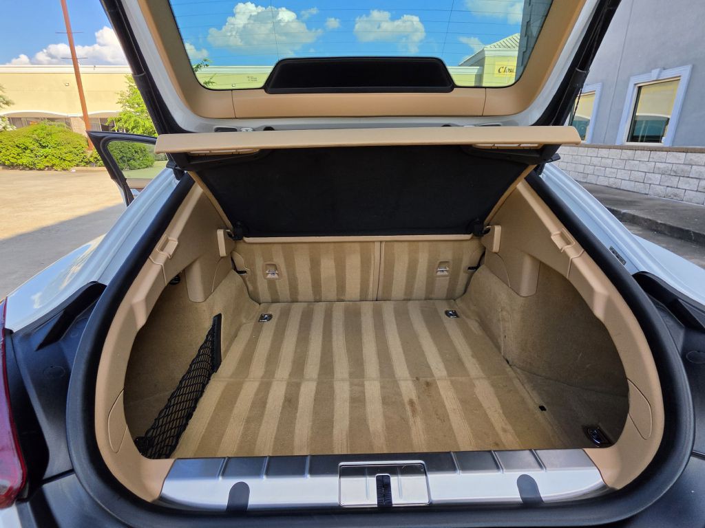 2014 Porsche Panamera Image 18