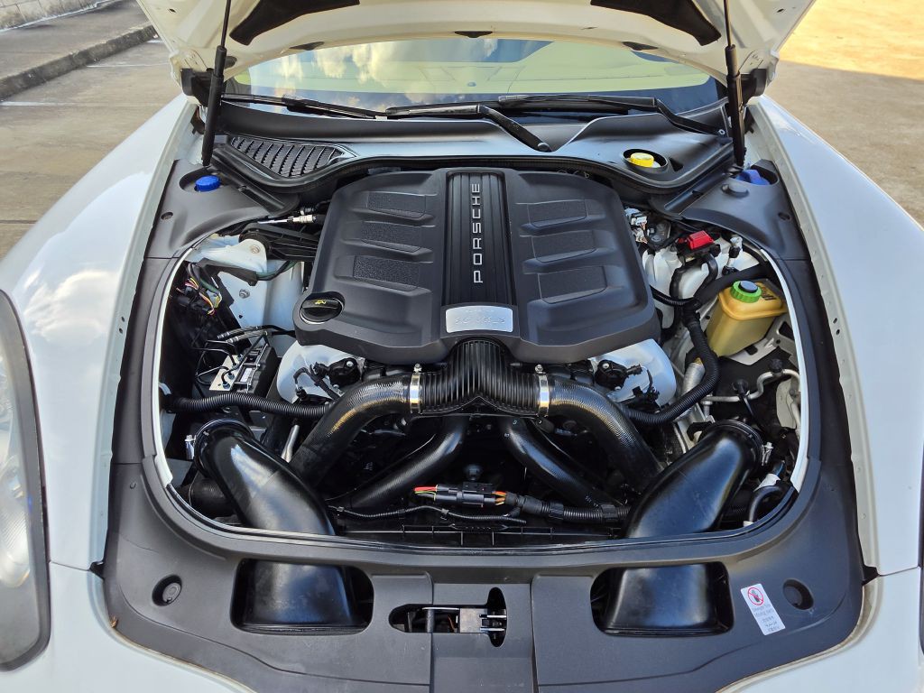 2014 Porsche Panamera Image 29