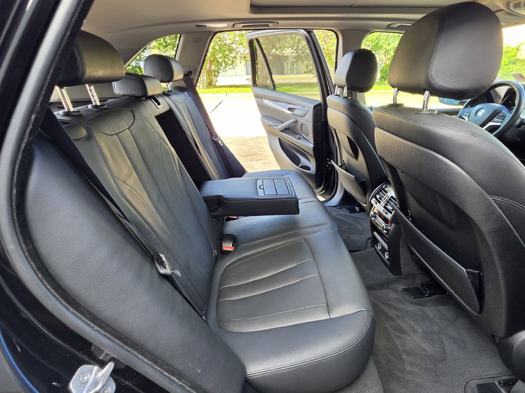 2015 BMW X5 Image 16