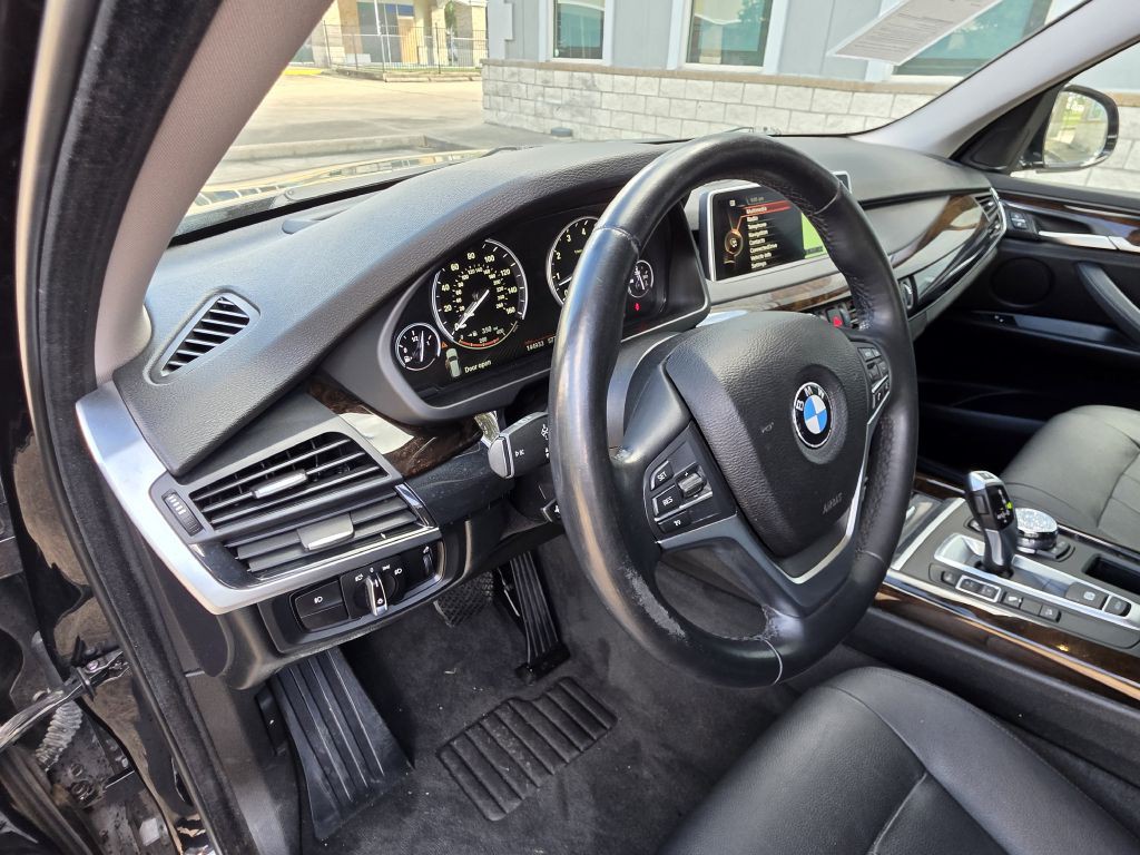 2015 BMW X5 Image 24