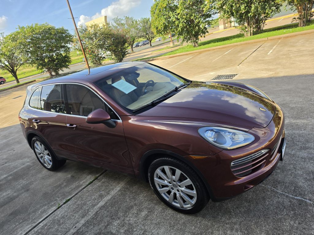 2011 Porsche Cayenne Image 9