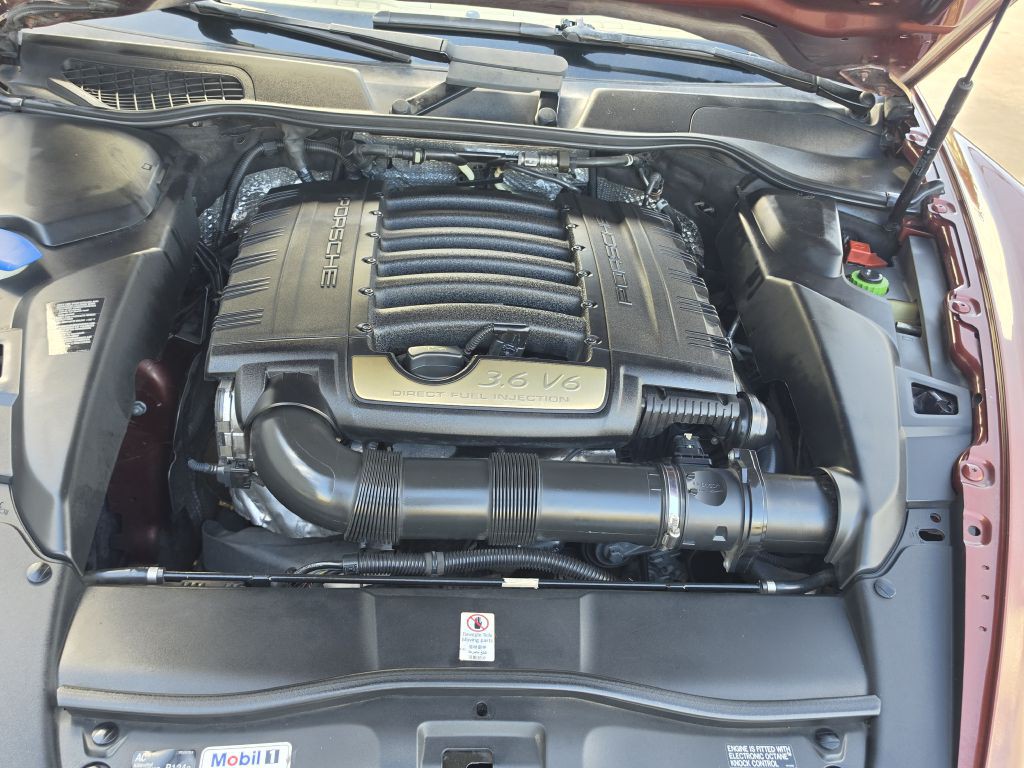 2011 Porsche Cayenne Image 31
