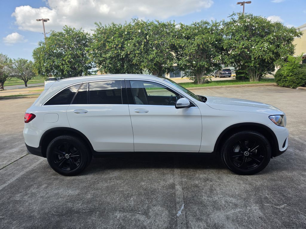 2018 Mercedes-Benz GLC-Class Image 8