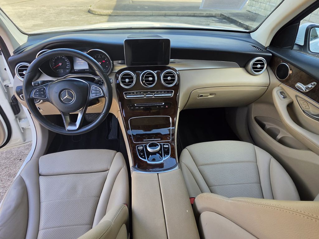 2018 Mercedes-Benz GLC-Class Image 13